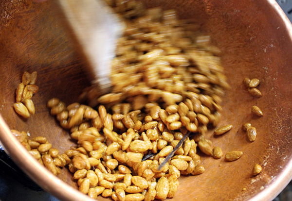 KARL JOTTER - Fotograf aus Leidenschaft. Werbefotografie, Firmenreportagen, Produktfotografie, Styling, Beauty, Mode, Akt, Hochzeitsfotos und Hochzeitsreportagen